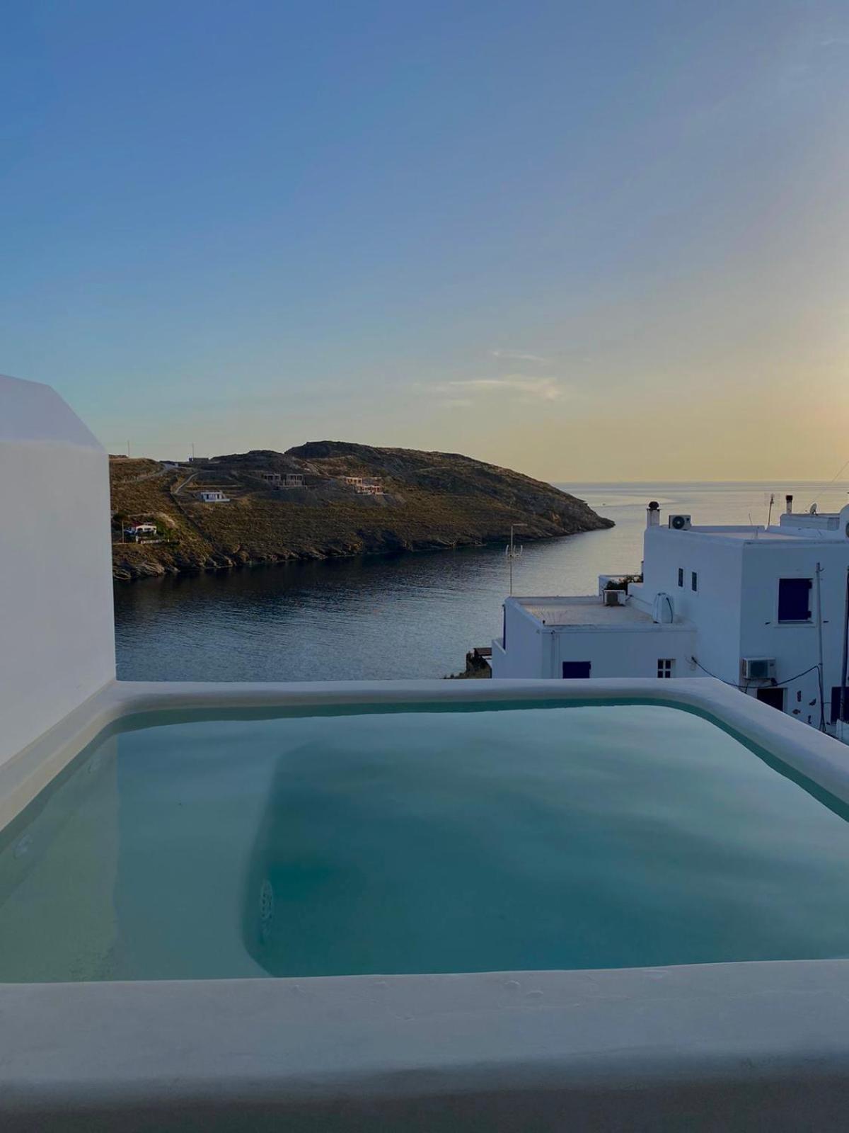 Vista Mare Suites Kíthnos Exterior foto