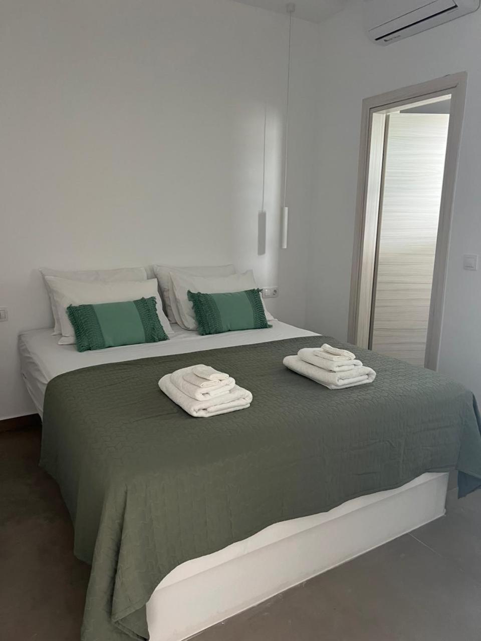 Vista Mare Suites Kíthnos Exterior foto