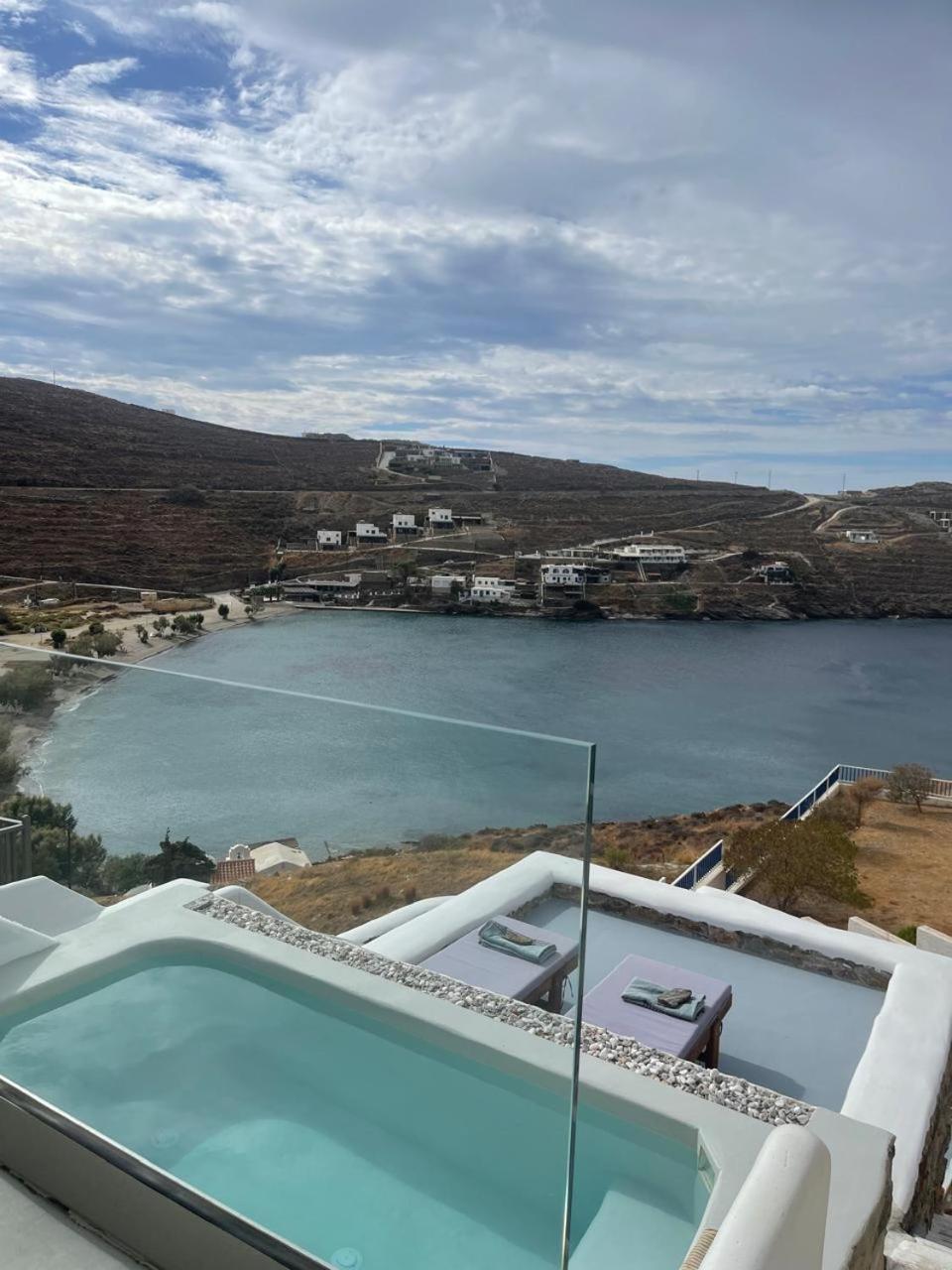 Vista Mare Suites Kíthnos Exterior foto